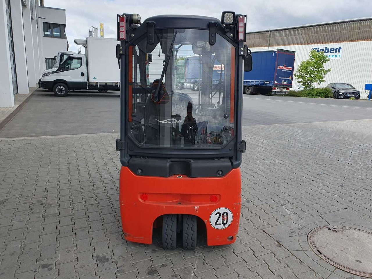 Linde E14 - 02 / Triplex: 4.00m! / SS / nur 1.777h! - Chariot élévateur électrique: photos 4 Linde E14 - 02 / Triplex: 4.00m! / SS / nur 1.777h! - Chariot élévateur électrique: photos 4