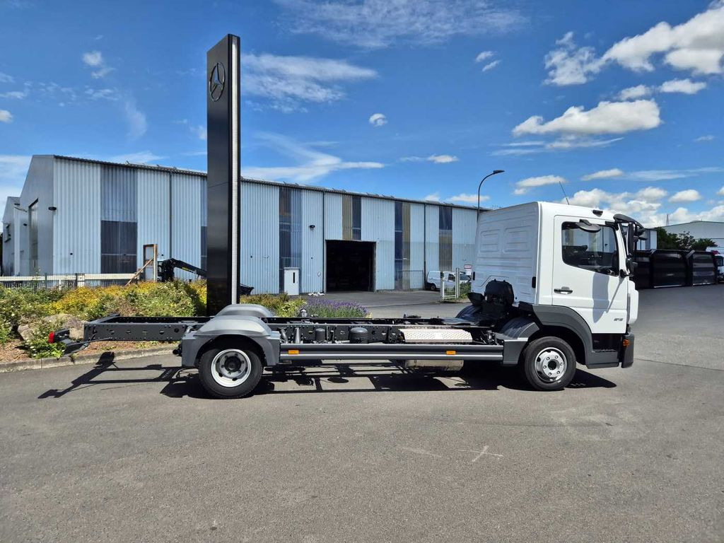 Mercedes-Benz Atego 818 L Fahrgestell, 6 Stück vorhanden Mercedes-Benz Atego 818 L Fahrgestell, 2 Stück vorhanden en crédit-bail Mercedes-Benz Atego 818 L Fahrgestell, 6 Stück vorhanden Mercedes-Benz Atego 818 L Fahrgestell, 2 Stück vorhanden: photos 6