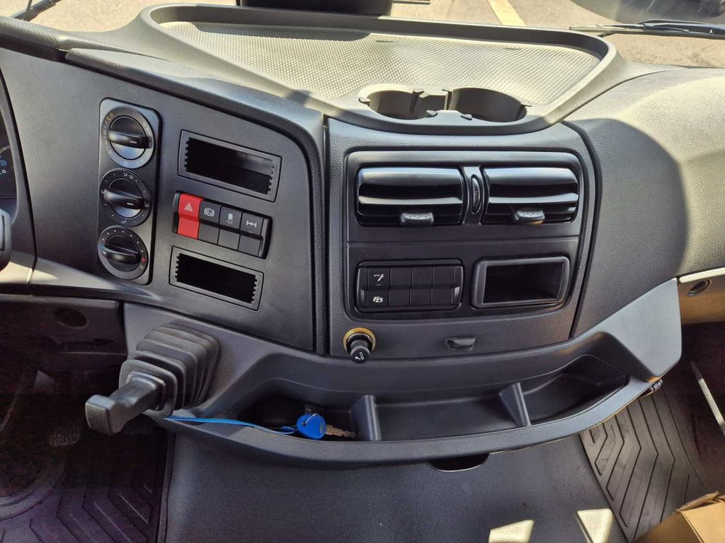 Mercedes-Benz Atego 818 L Fahrgestell, 6 Stück vorhanden Mercedes-Benz Atego 818 L Fahrgestell, 2 Stück vorhanden en crédit-bail Mercedes-Benz Atego 818 L Fahrgestell, 6 Stück vorhanden Mercedes-Benz Atego 818 L Fahrgestell, 2 Stück vorhanden: photos 10