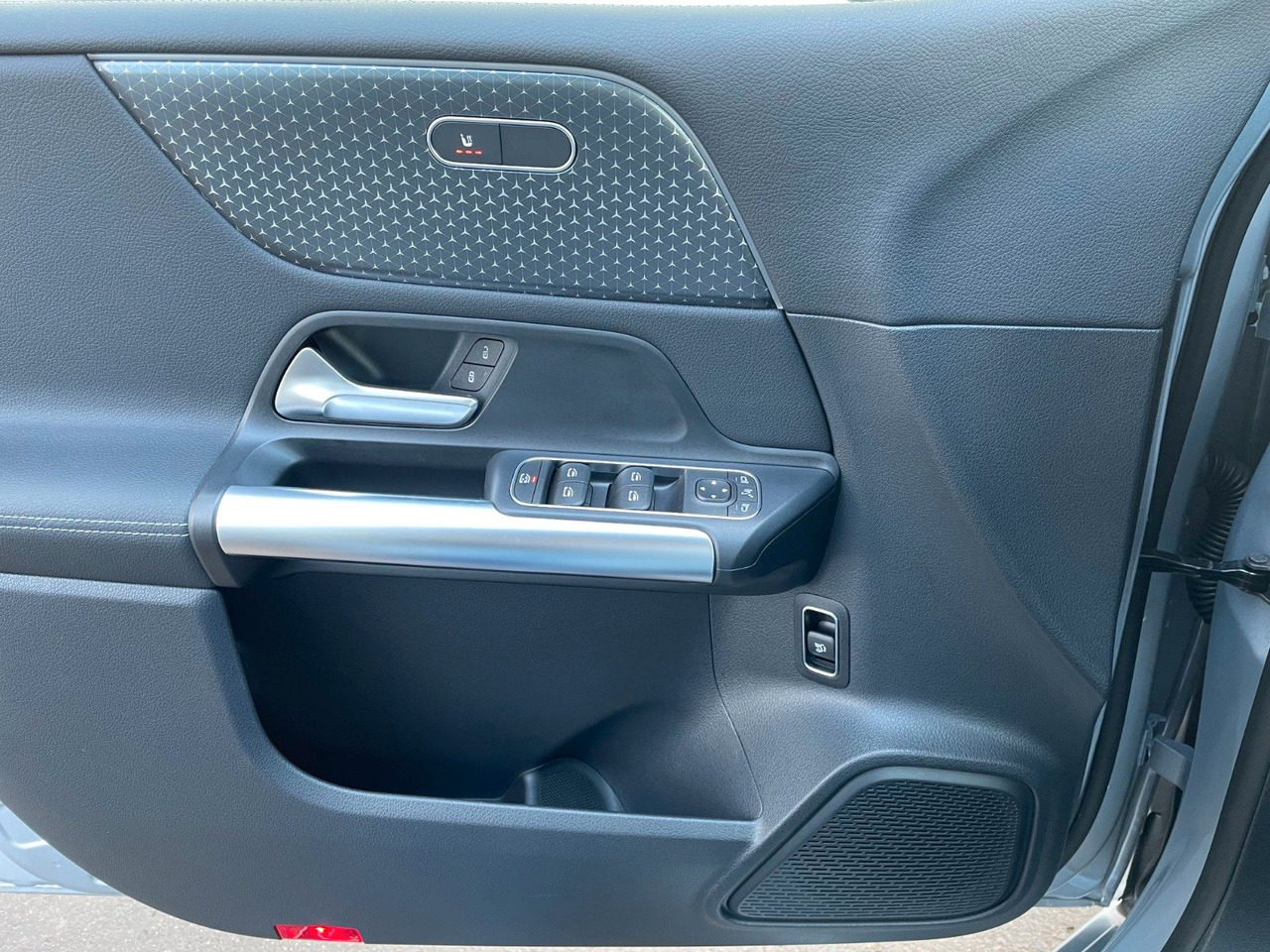 Voiture break Mercedes-Benz B 200 Progressive R-Kamera+Carplay+Ambiente+Keyl: photos 12