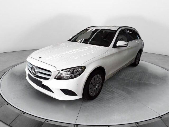 Mercedes-Benz C 180d T LED+RKamera+SHZ+DAB - Voiture break: photos 1 Mercedes-Benz C 180d T LED+RKamera+SHZ+DAB - Voiture break: photos 1
