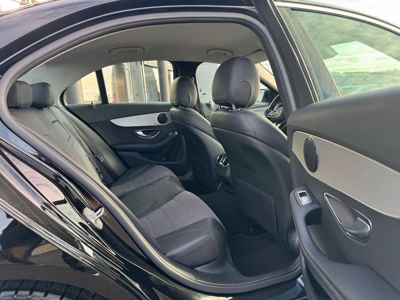 Berline Mercedes-Benz C 200 C Limousine+Avantgarde+AHK+RFK+TotW: photos 7 Berline Mercedes-Benz C 200 C Limousine+Avantgarde+AHK+RFK+TotW: photos 7