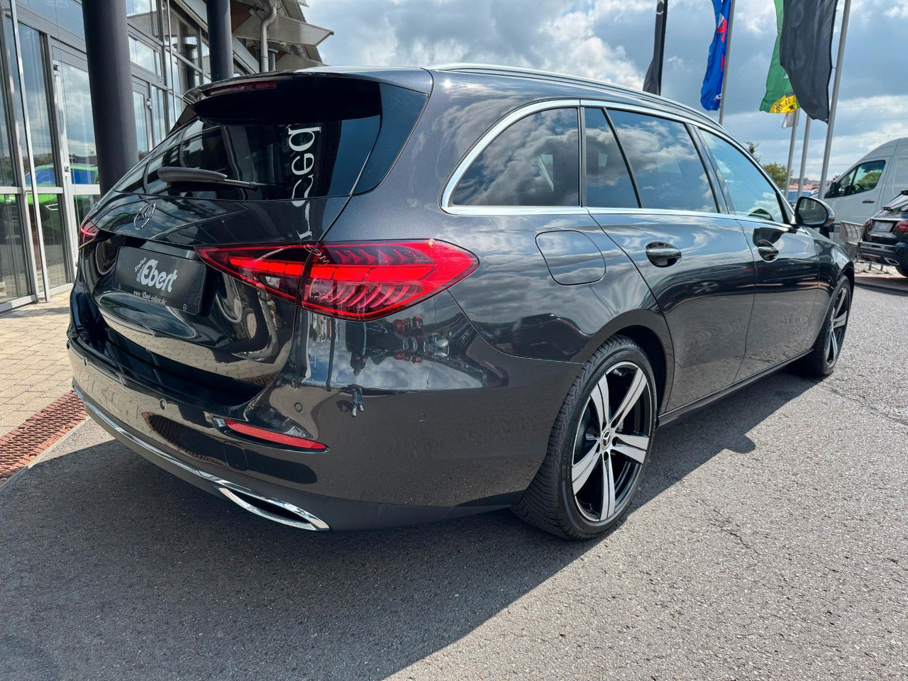 Mercedes-Benz C 200d T Avantgarde AHK+RFK+Memory+TotW - Voiture break: photos 4 Mercedes-Benz C 200d T Avantgarde AHK+RFK+Memory+TotW - Voiture break: photos 4