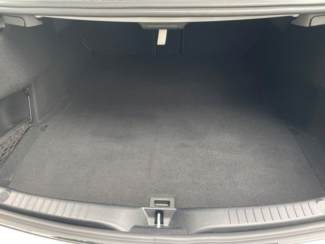 Mercedes-Benz C 220 d Coupe AMG+Pano+R-Kamera+Night+Carplay - Coupé: photos 5 Mercedes-Benz C 220 d Coupe AMG+Pano+R-Kamera+Night+Carplay - Coupé: photos 5