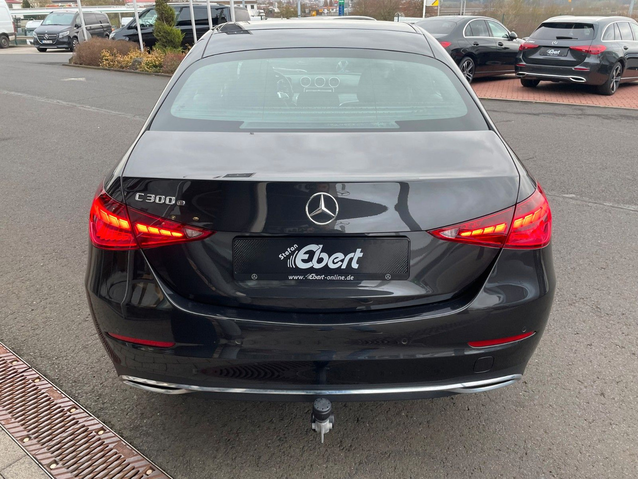 Mercedes-Benz C 300 e Avantgarde Digital+S-Dach+AHK+Distr+ - Berline: photos 4 Mercedes-Benz C 300 e Avantgarde Digital+S-Dach+AHK+Distr+ - Berline: photos 4