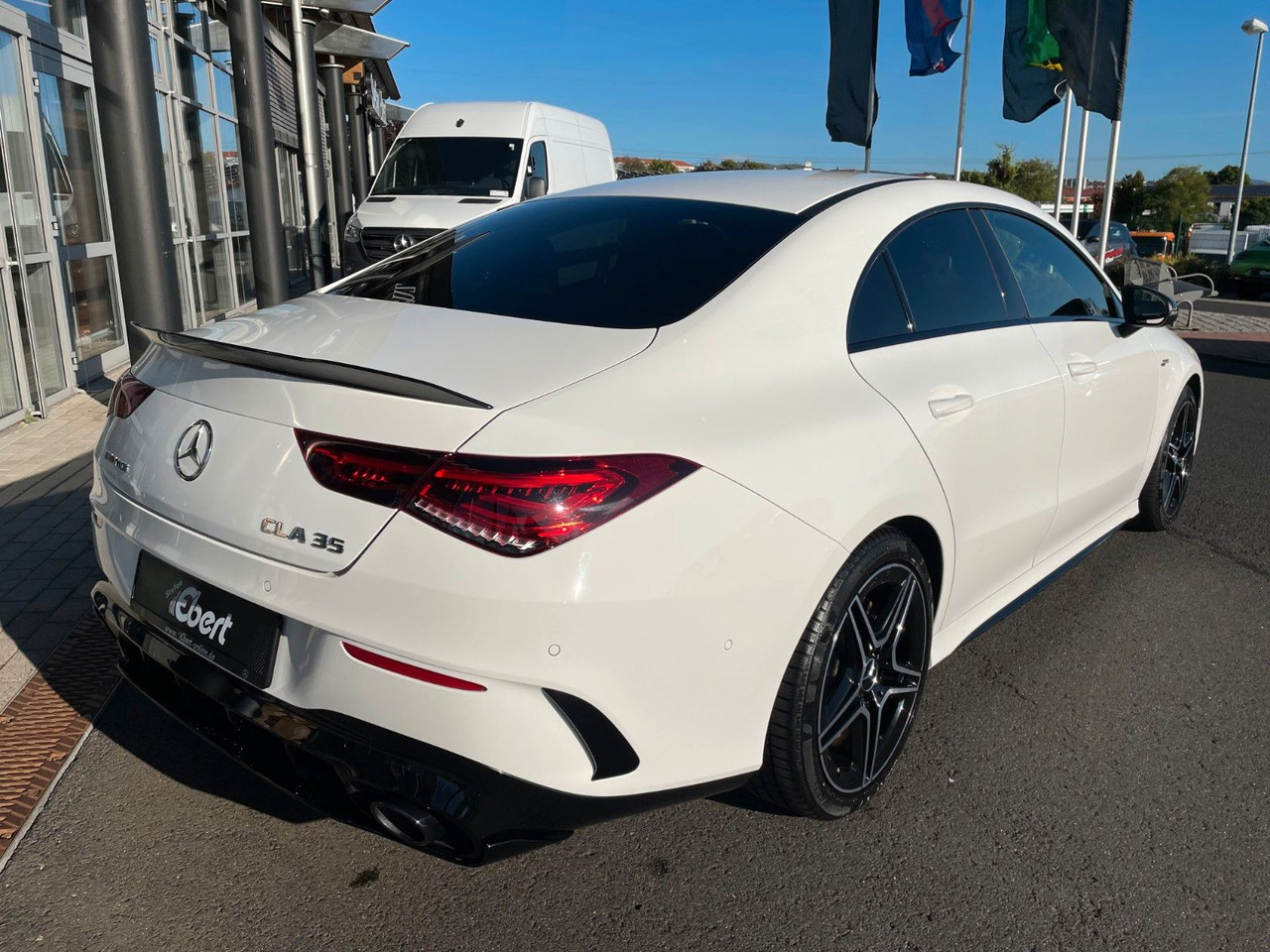 Mercedes-Benz CLA 35 AMG Aero+TotW+R-Kamera+Ambiente - Coupé: photos 4 Mercedes-Benz CLA 35 AMG Aero+TotW+R-Kamera+Ambiente - Coupé: photos 4