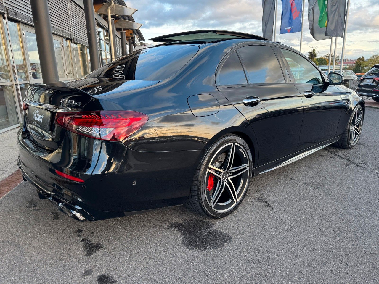 Mercedes-Benz E 63 AMG S Pano+Burm+AirM+HUD+360+uvm. - Berline: photos 5 Mercedes-Benz E 63 AMG S Pano+Burm+AirM+HUD+360+uvm. - Berline: photos 5