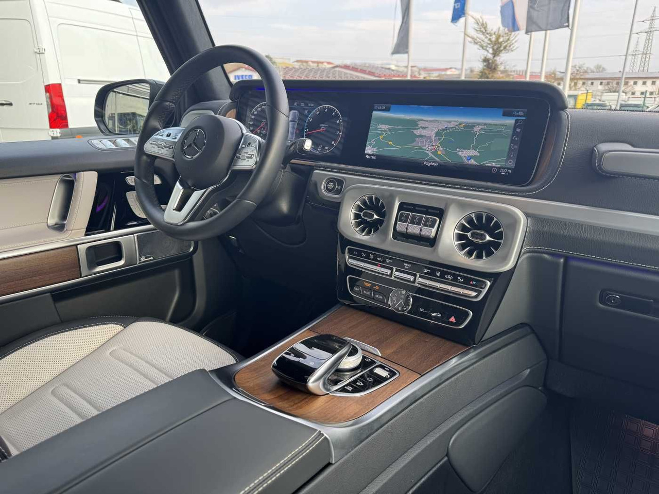 SUV neuf Mercedes-Benz G 500 PROFESSIONAL+DACH+BURM3D+AHK +StHz+360°+Sp: photos 13