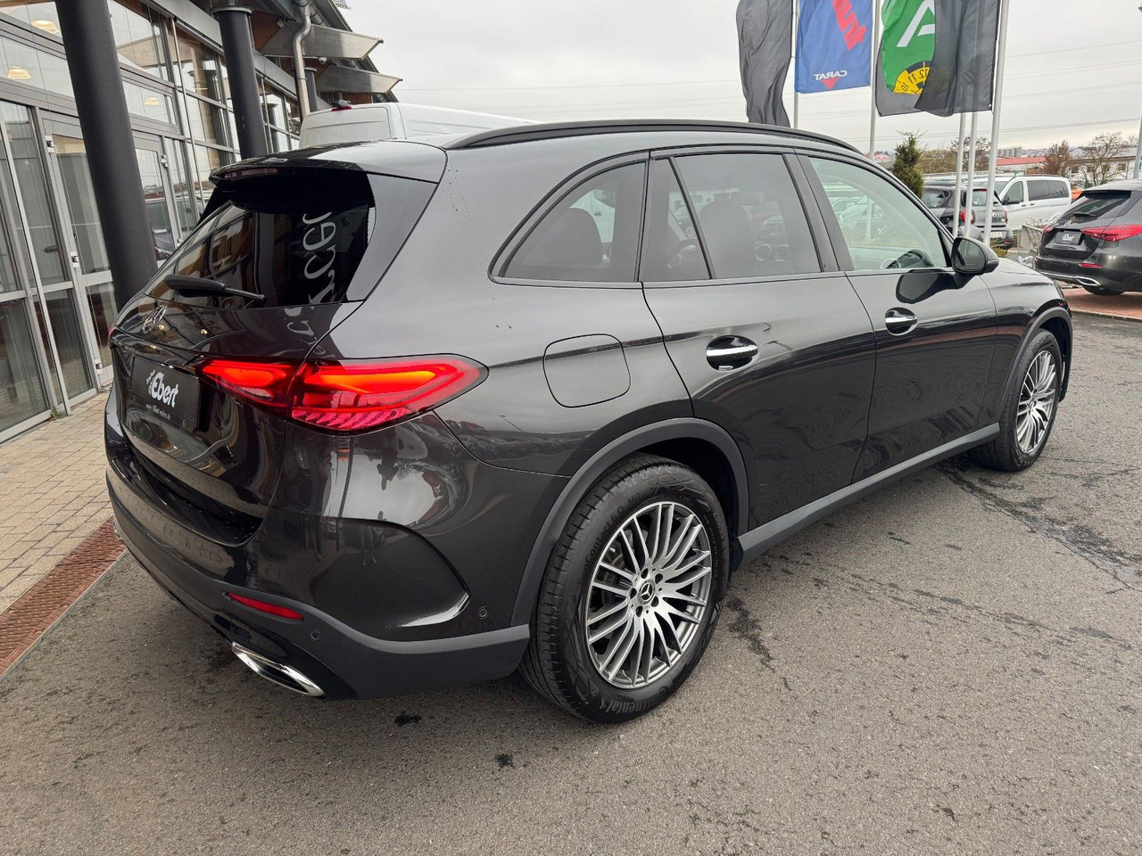 Mercedes-Benz GLC 220d 4M AMG+AHK+Burm+STH+360+Night - SUV: photos 4 Mercedes-Benz GLC 220d 4M AMG+AHK+Burm+STH+360+Night - SUV: photos 4