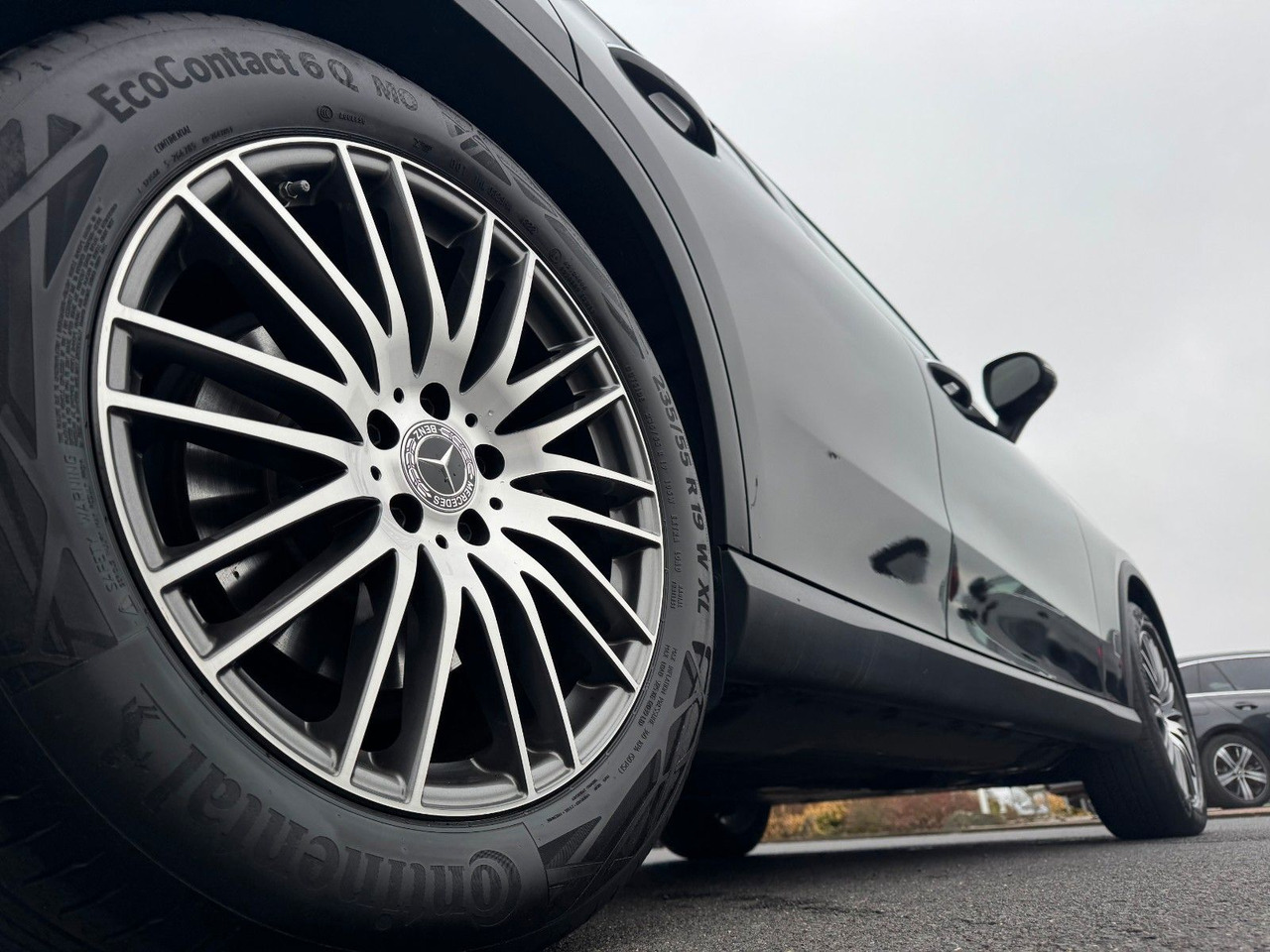 Mercedes-Benz GLC 220d 4M AMG+AHK+Burm+STH+360+Night - SUV: photos 5 Mercedes-Benz GLC 220d 4M AMG+AHK+Burm+STH+360+Night - SUV: photos 5