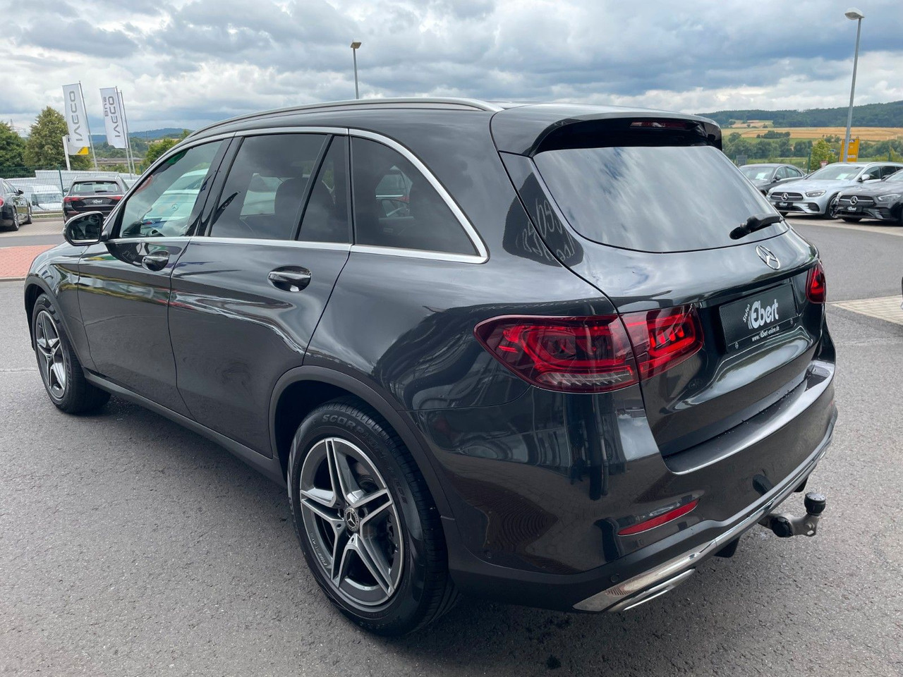 Mercedes-Benz GLC 220d 4M AMG+AHK+RKamera+Keyless - SUV: photos 4 Mercedes-Benz GLC 220d 4M AMG+AHK+RKamera+Keyless - SUV: photos 4