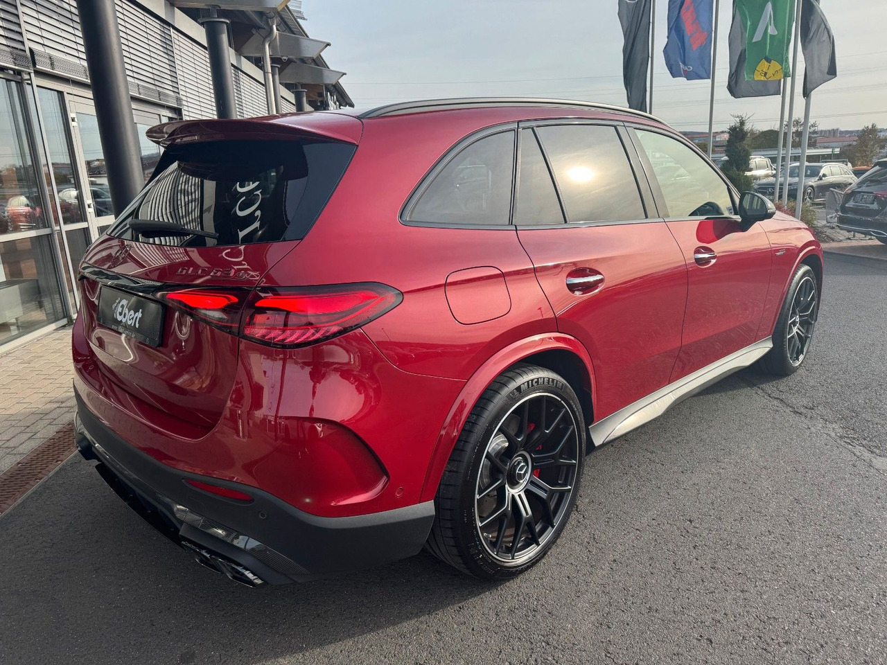 Mercedes-Benz GLC 63 AMG E Carbon+Burm3D+DriversP+Memory - SUV: photos 4 Mercedes-Benz GLC 63 AMG E Carbon+Burm3D+DriversP+Memory - SUV: photos 4