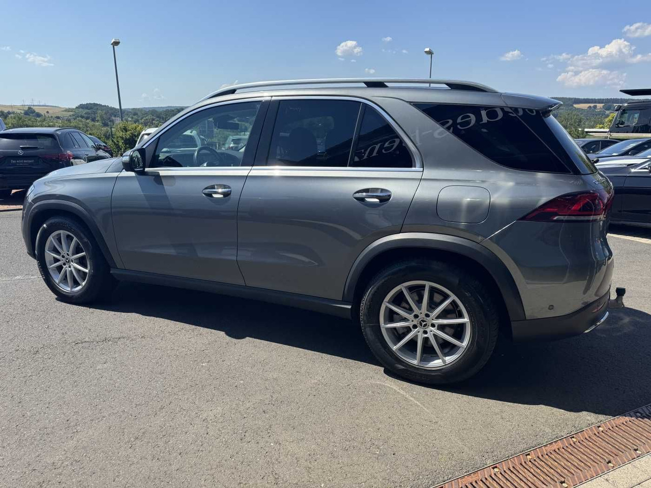 Mercedes-Benz GLE 350de 4M AMG+AHK+DistrPlus+HUD+360 - SUV: photos 3 Mercedes-Benz GLE 350de 4M AMG+AHK+DistrPlus+HUD+360 - SUV: photos 3