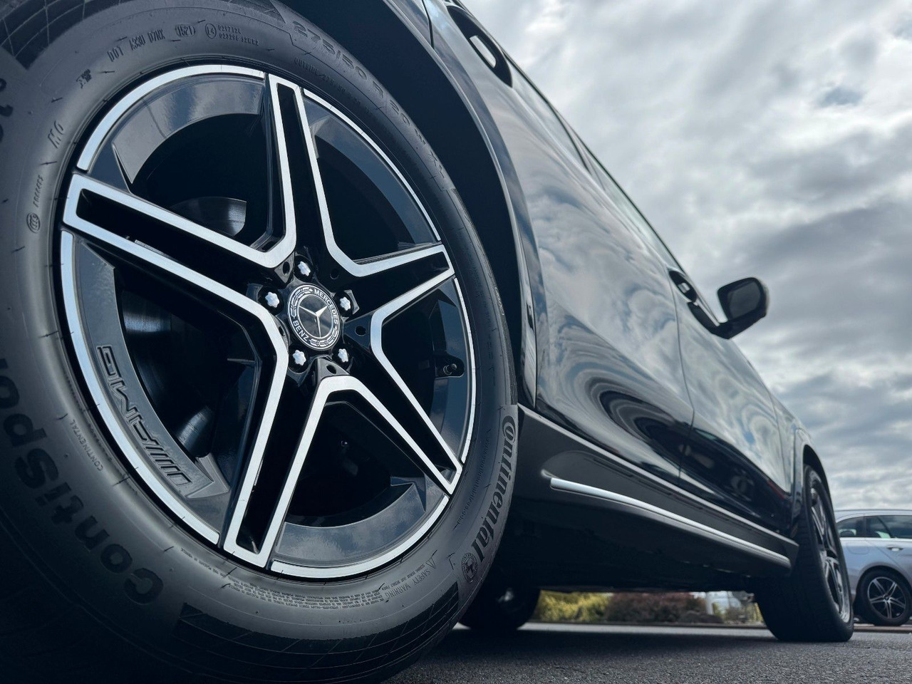 Mercedes-Benz GLE 350de 4M AMG+Pano+AHK+Burm+Distr++HUD+360+ - SUV: photos 5 Mercedes-Benz GLE 350de 4M AMG+Pano+AHK+Burm+Distr++HUD+360+ - SUV: photos 5