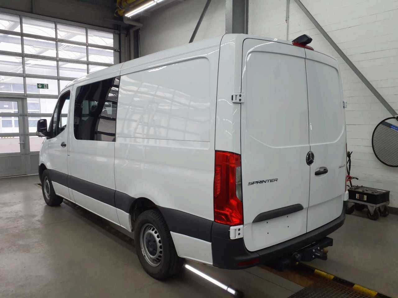 Mercedes-Benz Sprinter 315 CDI DoKa/Mixto AHK3,5t Klima Kamera - Transport de personnes, Utilitaire double cabine: photos 4 Mercedes-Benz Sprinter 315 CDI DoKa/Mixto AHK3,5t Klima Kamera - Transport de personnes, Utilitaire double cabine: photos 4