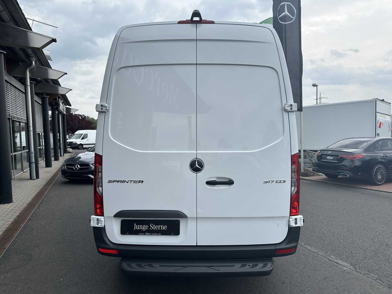 Mercedes-Benz Sprinter 317 CDI 3665 9G Klima 360 MBUX SHZ - Fourgon utilitaire: photos 5 Mercedes-Benz Sprinter 317 CDI 3665 9G Klima 360 MBUX SHZ - Fourgon utilitaire: photos 5