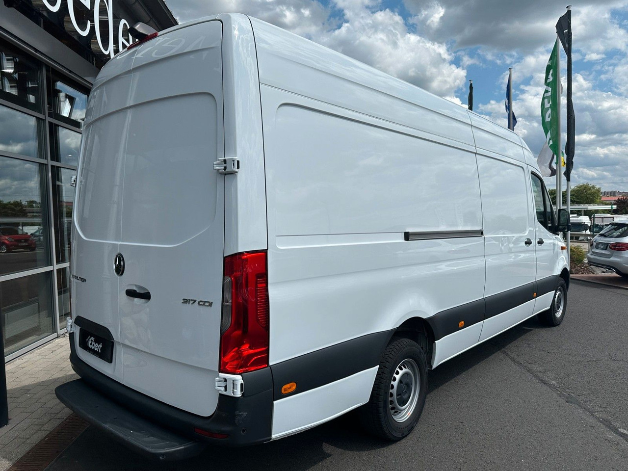 Mercedes-Benz Sprinter 317 CDI 4325 Klima Schwing 360 SHZ Temp - Fourgon utilitaire: photos 4 Mercedes-Benz Sprinter 317 CDI 4325 Klima Schwing 360 SHZ Temp - Fourgon utilitaire: photos 4