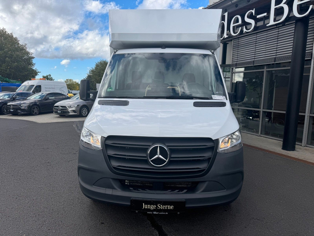 Mercedes-Benz Sprinter 317 CDI 4325 Koffer LBW Klima Kamera - Fourgon grand volume: photos 2 Mercedes-Benz Sprinter 317 CDI 4325 Koffer LBW Klima Kamera - Fourgon grand volume: photos 2