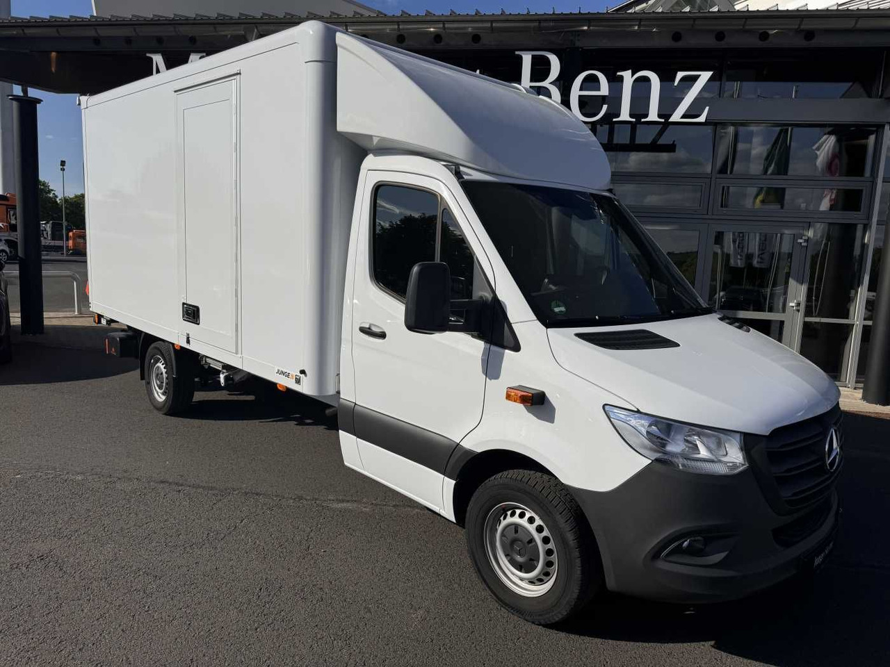 Mercedes-Benz Sprinter 317 CDI Koffer LBW Schwing Klima Kamera - Fourgon grand volume: photos 1 Mercedes-Benz Sprinter 317 CDI Koffer LBW Schwing Klima Kamera - Fourgon grand volume: photos 1