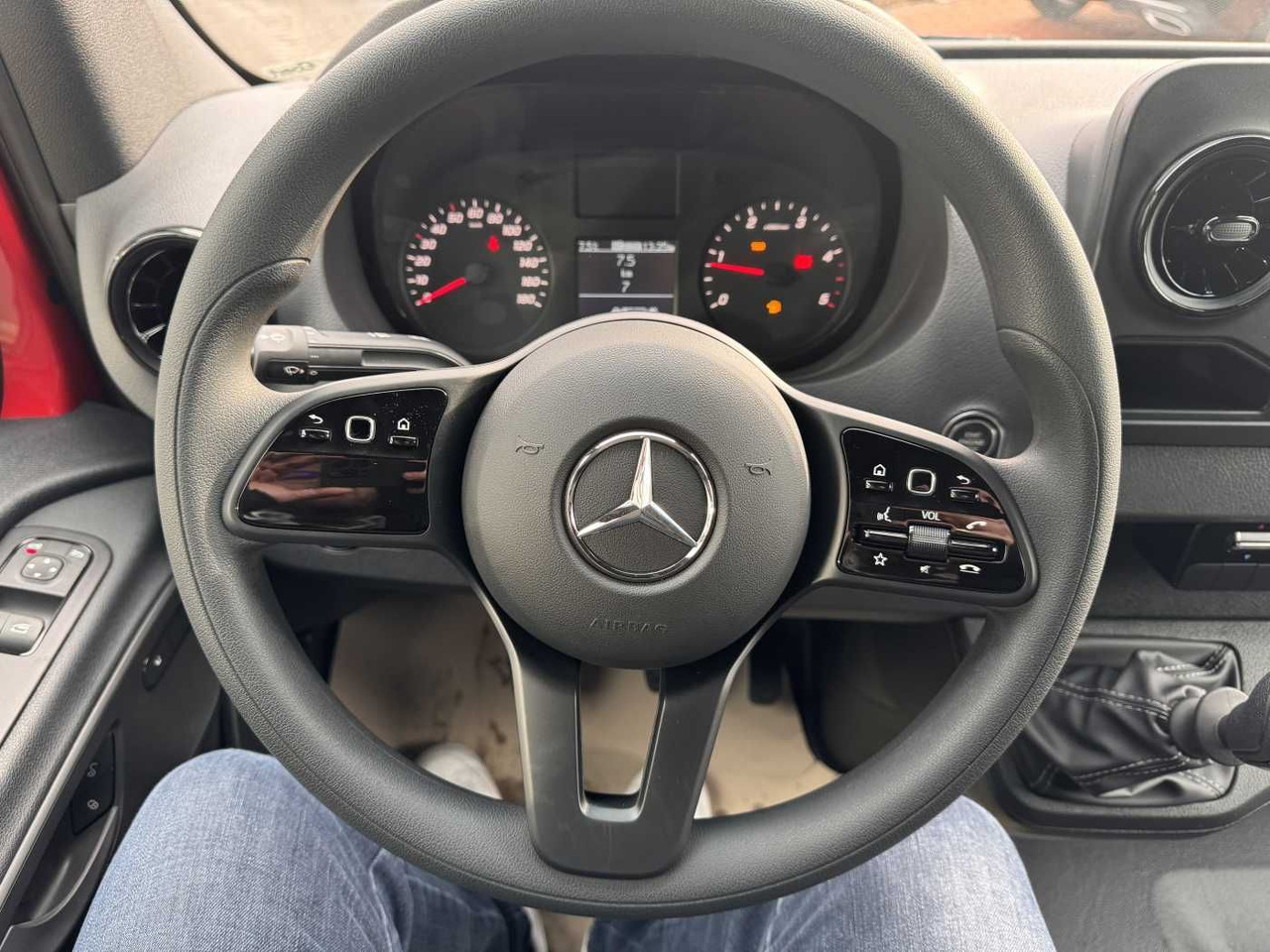 Châssis cabine Mercedes-Benz Sprinter 517 CDI 4325 Fahrgestell AHK3,5 5.500kg: photos 13