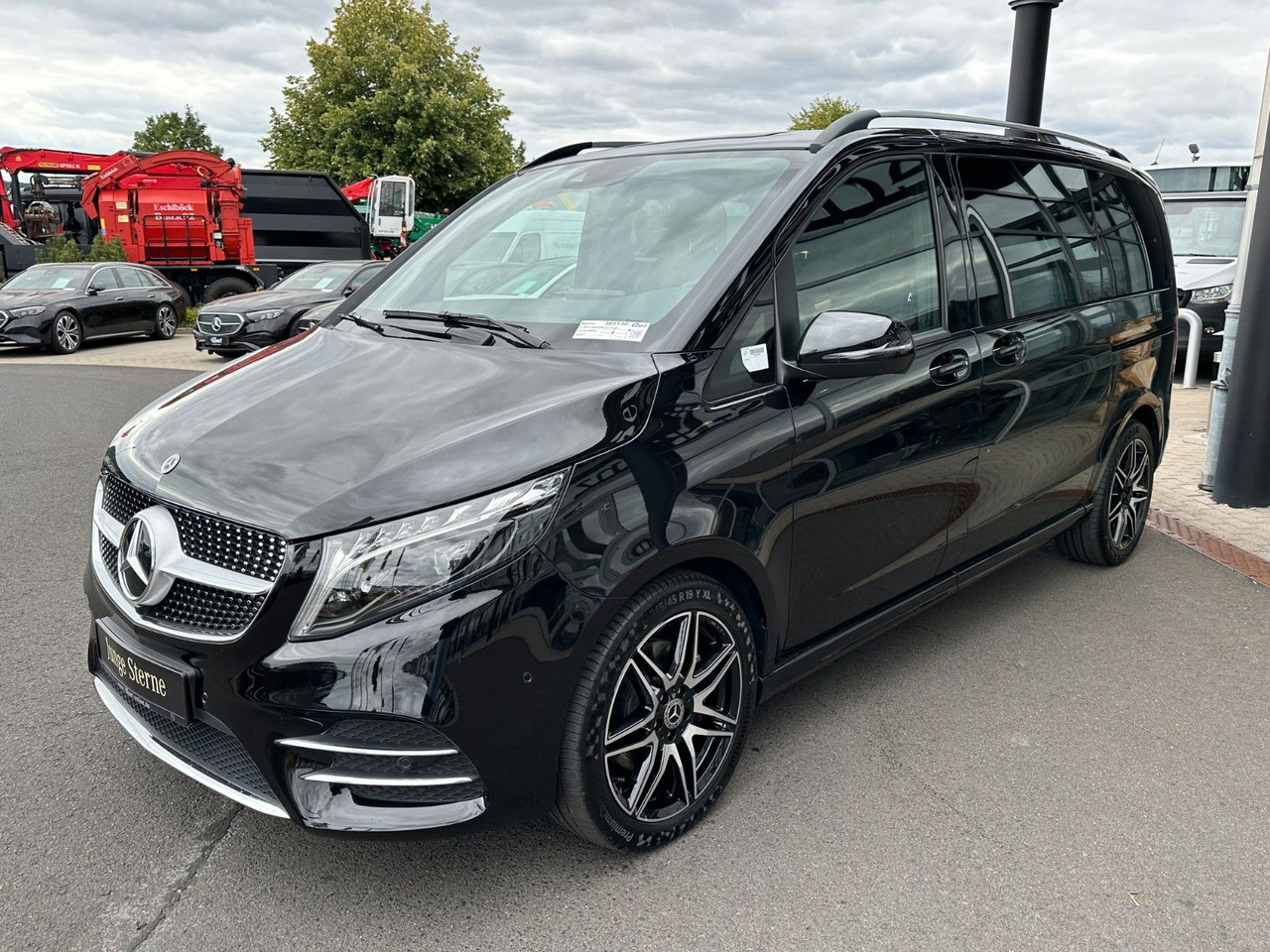 Mercedes-Benz V 250 d EDITION AMG Kompakt ILS elektr Türen - Voiture break: photos 3 Mercedes-Benz V 250 d EDITION AMG Kompakt ILS elektr Türen - Voiture break: photos 3