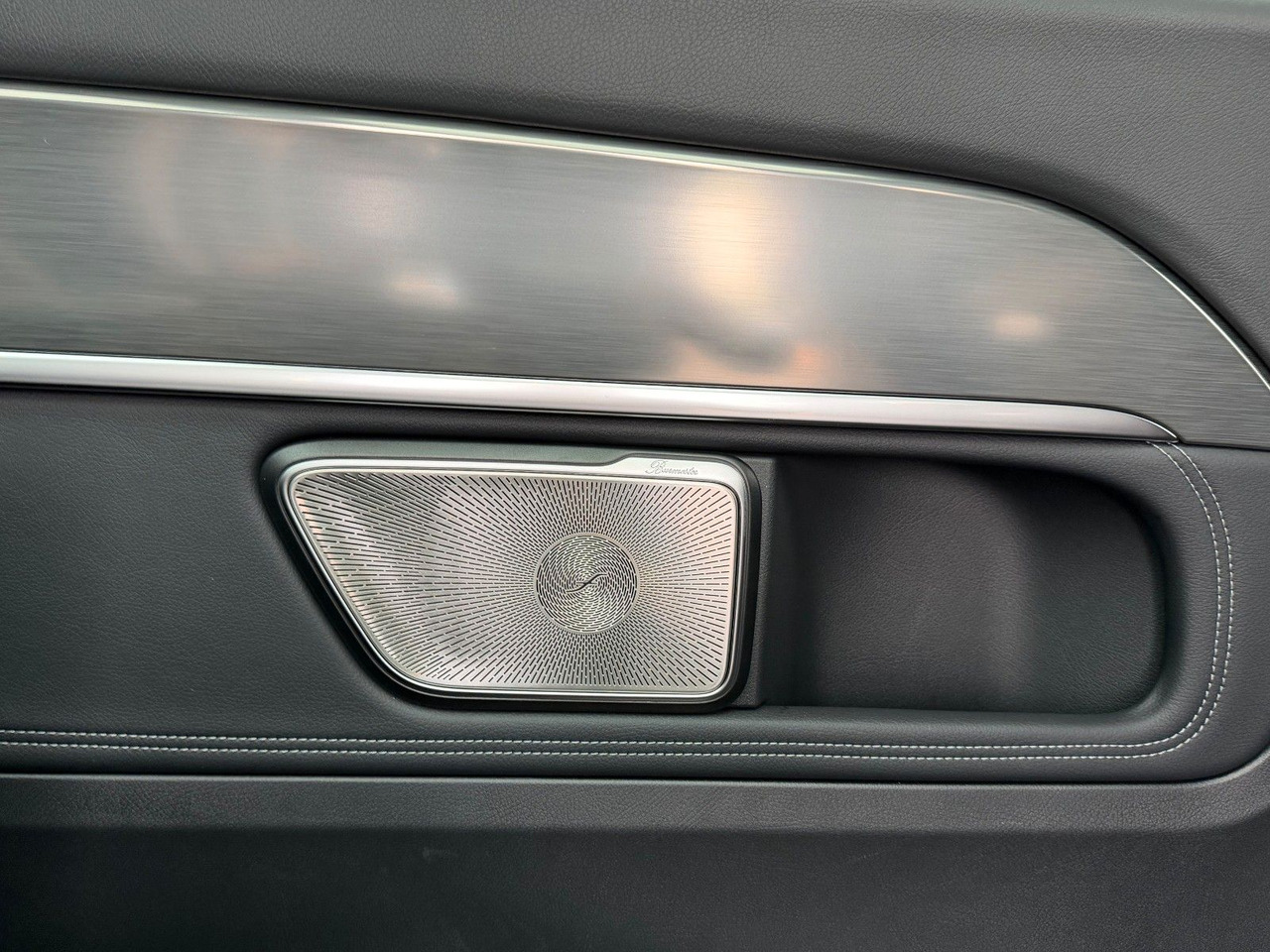 Mercedes-Benz V 300 d 4MATIC EXCLUSIVE Luxus-Sitze AHK2,5to en crédit-bail Mercedes-Benz V 300 d 4MATIC EXCLUSIVE Luxus-Sitze AHK2,5to: photos 12