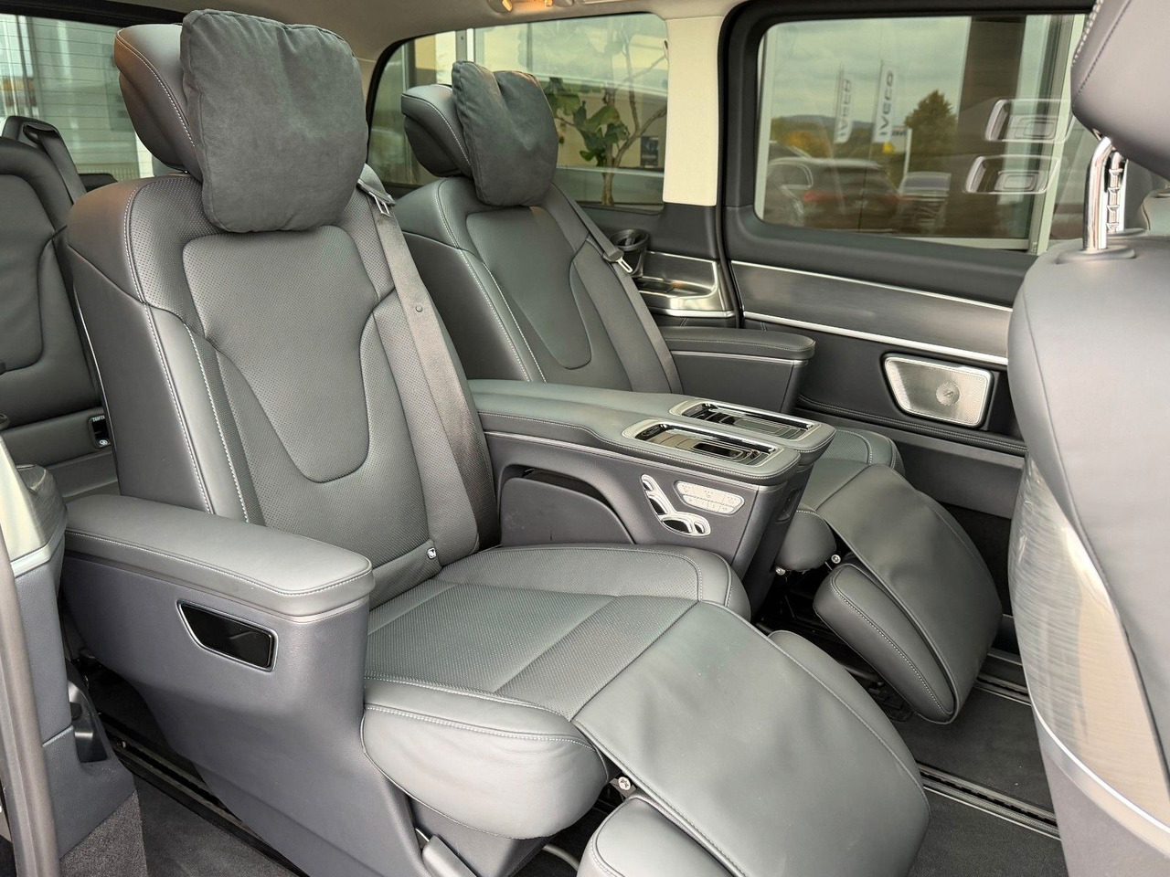 Mercedes-Benz V 300 d 4MATIC EXCLUSIVE Luxus-Sitze AHK2,5to en crédit-bail Mercedes-Benz V 300 d 4MATIC EXCLUSIVE Luxus-Sitze AHK2,5to: photos 9