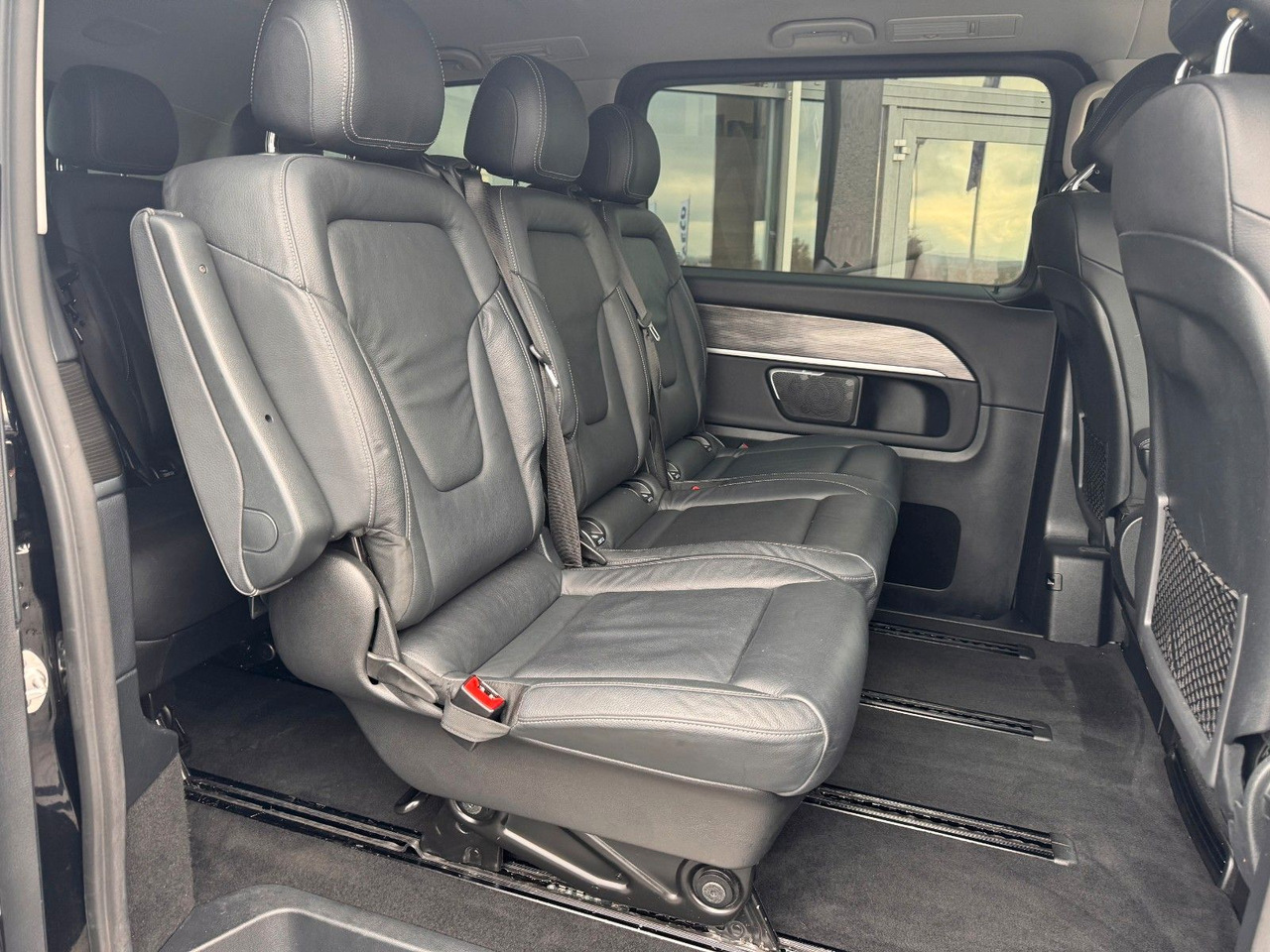 Mercedes-Benz V 300 d AVA Extralang 4MATIC AHK Stdh DISTRONIC en crédit-bail Mercedes-Benz V 300 d AVA Extralang 4MATIC AHK Stdh DISTRONIC: photos 7 Mercedes-Benz V 300 d AVA Extralang 4MATIC AHK Stdh DISTRONIC en crédit-bail Mercedes-Benz V 300 d AVA Extralang 4MATIC AHK Stdh DISTRONIC: photos 7