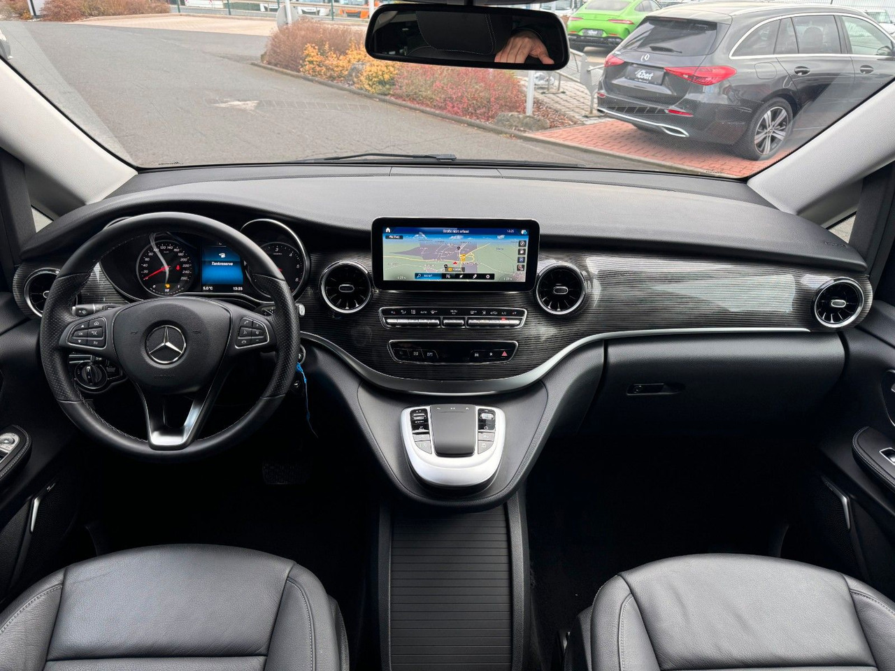 Mercedes-Benz V 300 d AVA Extralang 4MATIC AHK Stdh DISTRONIC en crédit-bail Mercedes-Benz V 300 d AVA Extralang 4MATIC AHK Stdh DISTRONIC: photos 9 Mercedes-Benz V 300 d AVA Extralang 4MATIC AHK Stdh DISTRONIC en crédit-bail Mercedes-Benz V 300 d AVA Extralang 4MATIC AHK Stdh DISTRONIC: photos 9