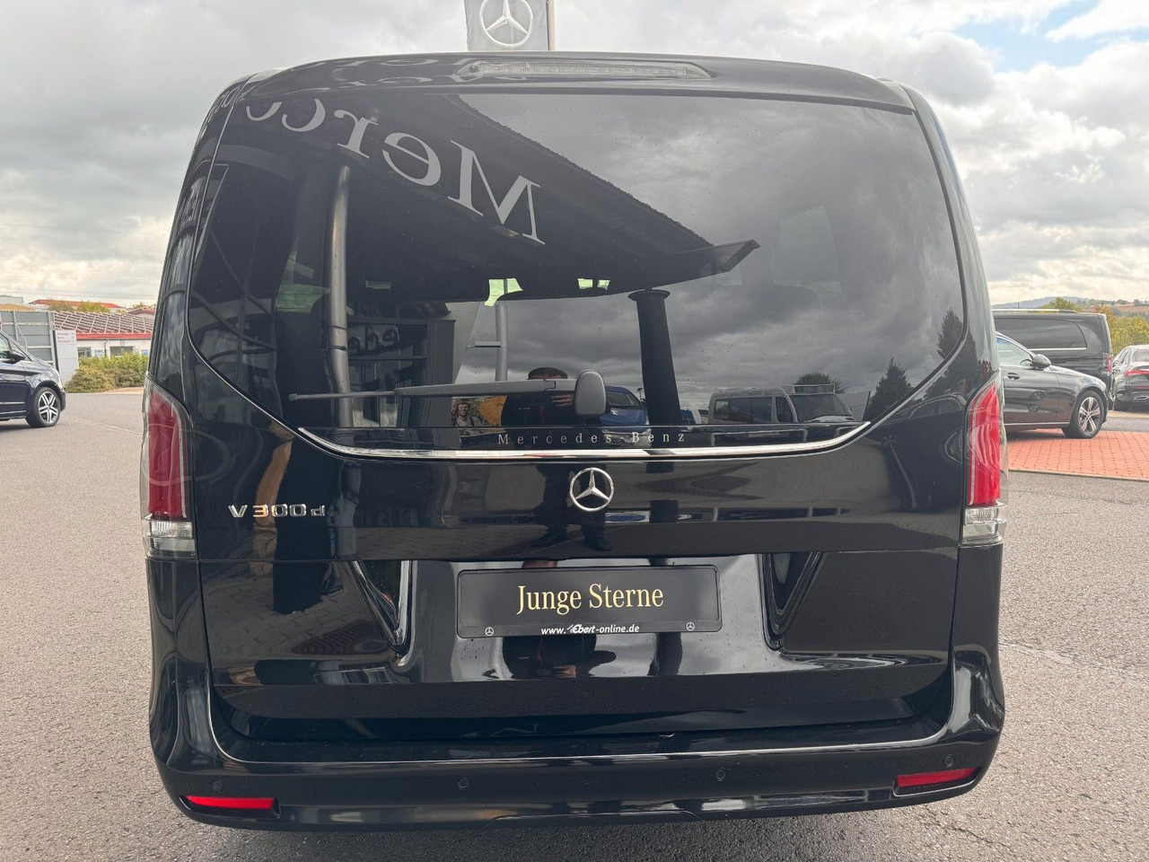 Mercedes-Benz V 300 d AVANTGARDE Extralang 360Kamera Standheiz - Voiture break: photos 5 Mercedes-Benz V 300 d AVANTGARDE Extralang 360Kamera Standheiz - Voiture break: photos 5