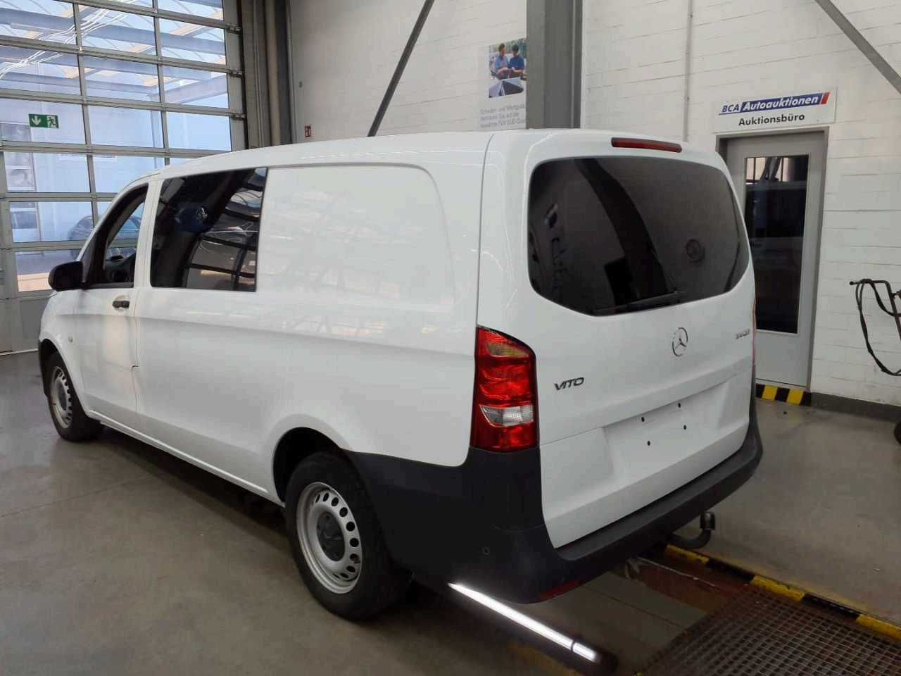 Mercedes-Benz Vito 114 CDI Mixto Klima Kamera Tempomat AHK - Fourgonnette, Utilitaire double cabine: photos 4 Mercedes-Benz Vito 114 CDI Mixto Klima Kamera Tempomat AHK - Fourgonnette, Utilitaire double cabine: photos 4