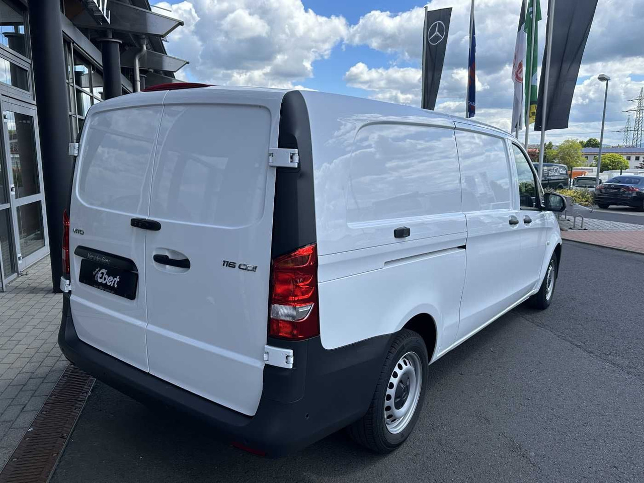 Mercedes-Benz Vito 116 CDI 3430 9G Klima Kamera Navi SHZ Tempo - Fourgonnette: photos 4 Mercedes-Benz Vito 116 CDI 3430 9G Klima Kamera Navi SHZ Tempo - Fourgonnette: photos 4
