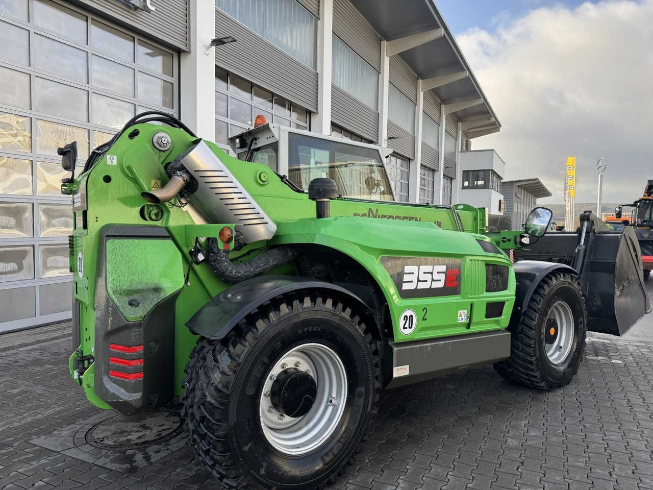 Sennebogen 355 E / Greifschaufel / nur 2.260h! - Chariot télescopique: photos 3 Sennebogen 355 E / Greifschaufel / nur 2.260h! - Chariot télescopique: photos 3