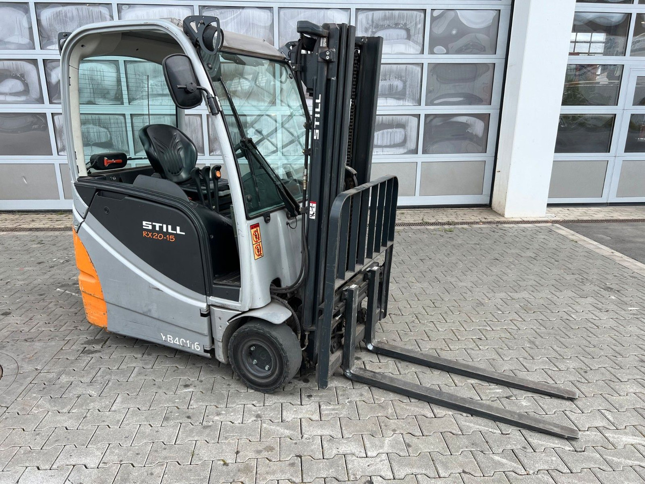 Still RX 20-14 / Triplex: 4,3m / 1.447h / SS / 03.2020 - Chariot élévateur électrique: photos 2 Still RX 20-14 / Triplex: 4,3m / 1.447h / SS / 03.2020 - Chariot élévateur électrique: photos 2