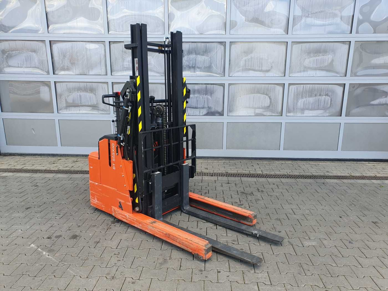 Toyota RWE 120 / Schubmaststapler / Duplex:2.9m / 257h! - Gerbeur: photos 2 Toyota RWE 120 / Schubmaststapler / Duplex:2.9m / 257h! - Gerbeur: photos 2