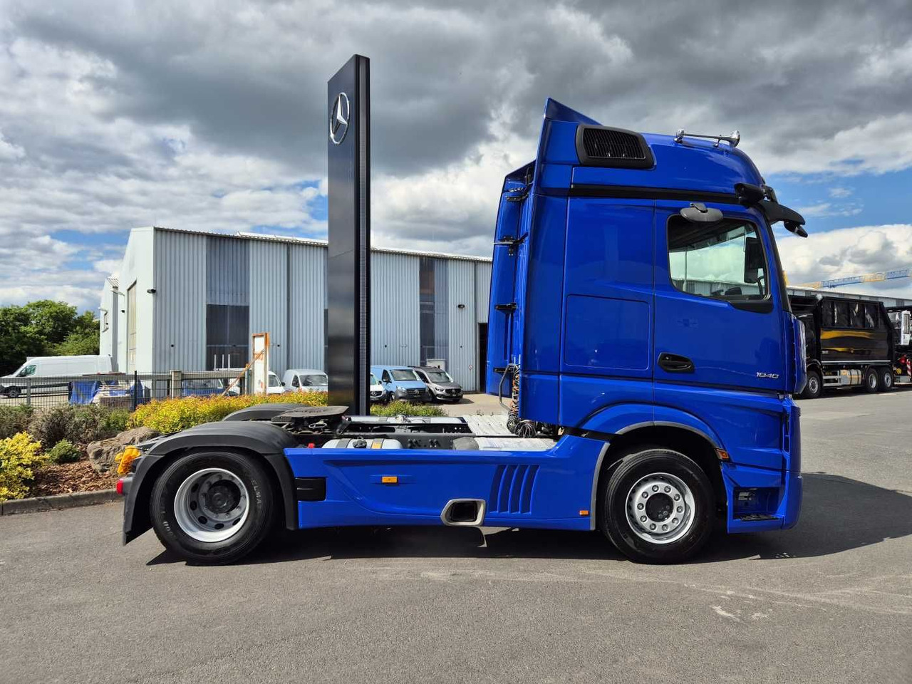 Mercedes-Benz Actros 1848 LS Retarder Standklima MirrorCam Big - Tracteur routier: photos 5 Mercedes-Benz Actros 1848 LS Retarder Standklima MirrorCam Big - Tracteur routier: photos 5