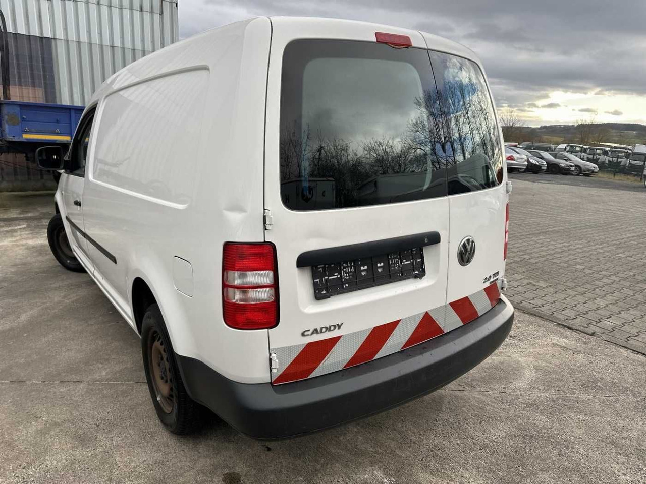 Volkswagen VW Caddy 2.0 TDI 4Motion Maxi Kasten Regal - Fourgon utilitaire: photos 3 Volkswagen VW Caddy 2.0 TDI 4Motion Maxi Kasten Regal - Fourgon utilitaire: photos 3