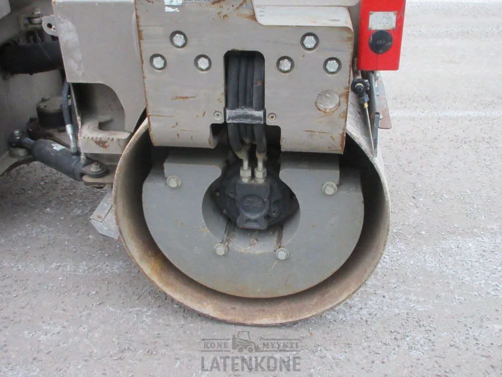 Compacteur Ammann AV40-2 tandemjyrä: photos 10