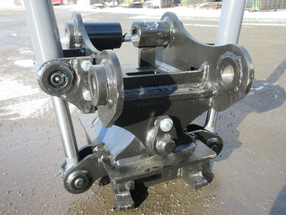 Attache rapide pour Engins de chantier Lännen Kallistuva pikaliitin S45 mek. 2-syl.: photos 8