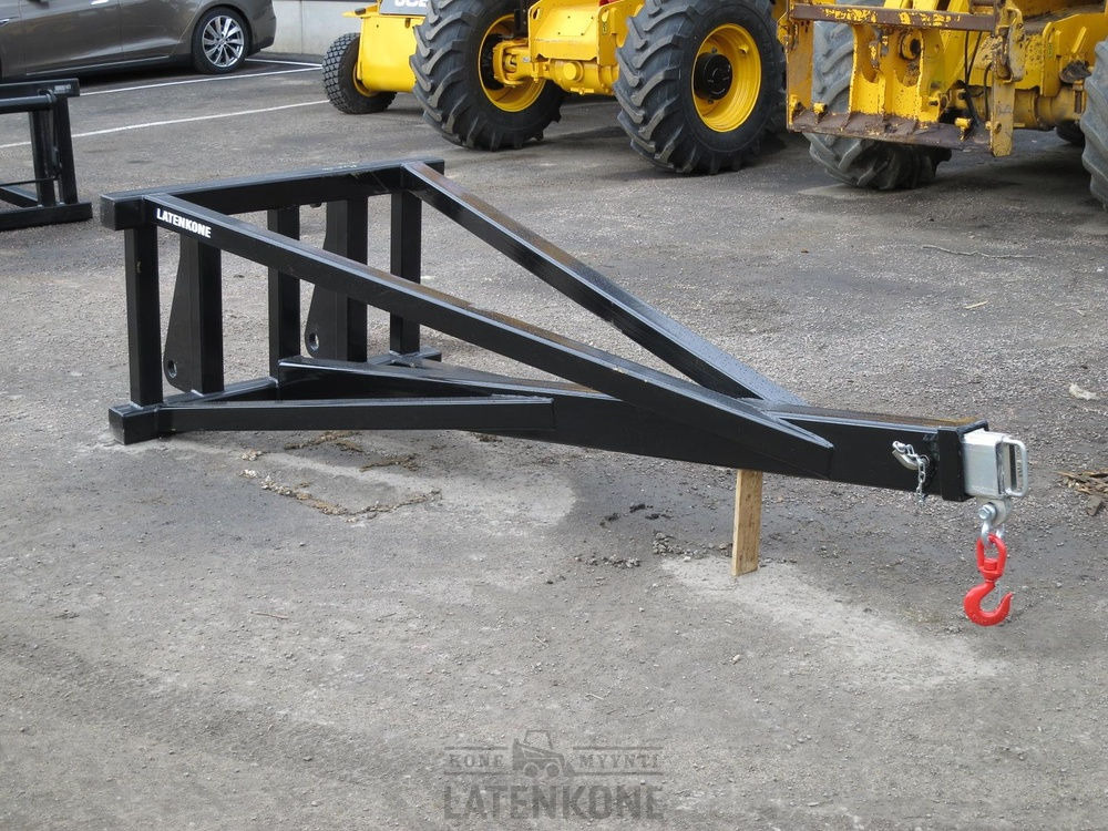 Laten Nostopuomi 3ton Cat - Flèche pour Chariot télescopique: photos 1 Laten Nostopuomi 3ton Cat - Flèche pour Chariot télescopique: photos 1