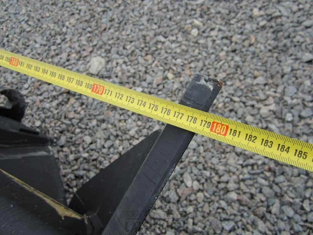 Godet pour Engins de chantier Rinne Metsäojakauha 800L NTP10: photos 10