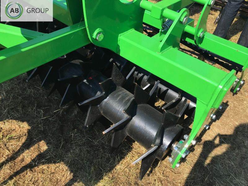 Dziekan głębosz Tytan GT 2,5m GT1500F2Z25 - Décompacteur: photos 4 Dziekan głębosz Tytan GT 2,5m GT1500F2Z25 - Décompacteur: photos 4