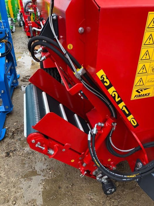 Fimaks Horizontales Futtermischwagen FIMAKS FMHI 4/Feed w - Mélangeuse: photos 4 Fimaks Horizontales Futtermischwagen FIMAKS FMHI 4/Feed w - Mélangeuse: photos 4