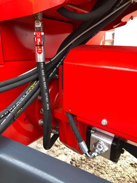 Fimaks Horizontales Futtermischwagen FIMAKS FMHI 4/Feed w - Mélangeuse: photos 3 Fimaks Horizontales Futtermischwagen FIMAKS FMHI 4/Feed w - Mélangeuse: photos 3