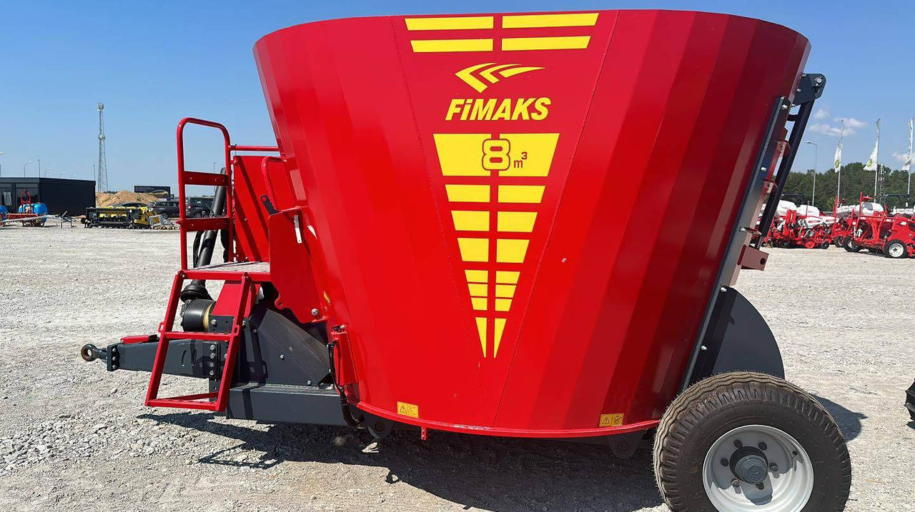 Fimaks vertical feeder mixer FMV8L, 8 m3 - Mélangeuse: photos 1 Fimaks vertical feeder mixer FMV8L, 8 m3 - Mélangeuse: photos 1