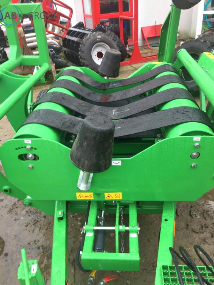Inter-Tech self loading bale wrap GO01 - Enrubanneuse: photos 4 Inter-Tech self loading bale wrap GO01 - Enrubanneuse: photos 4