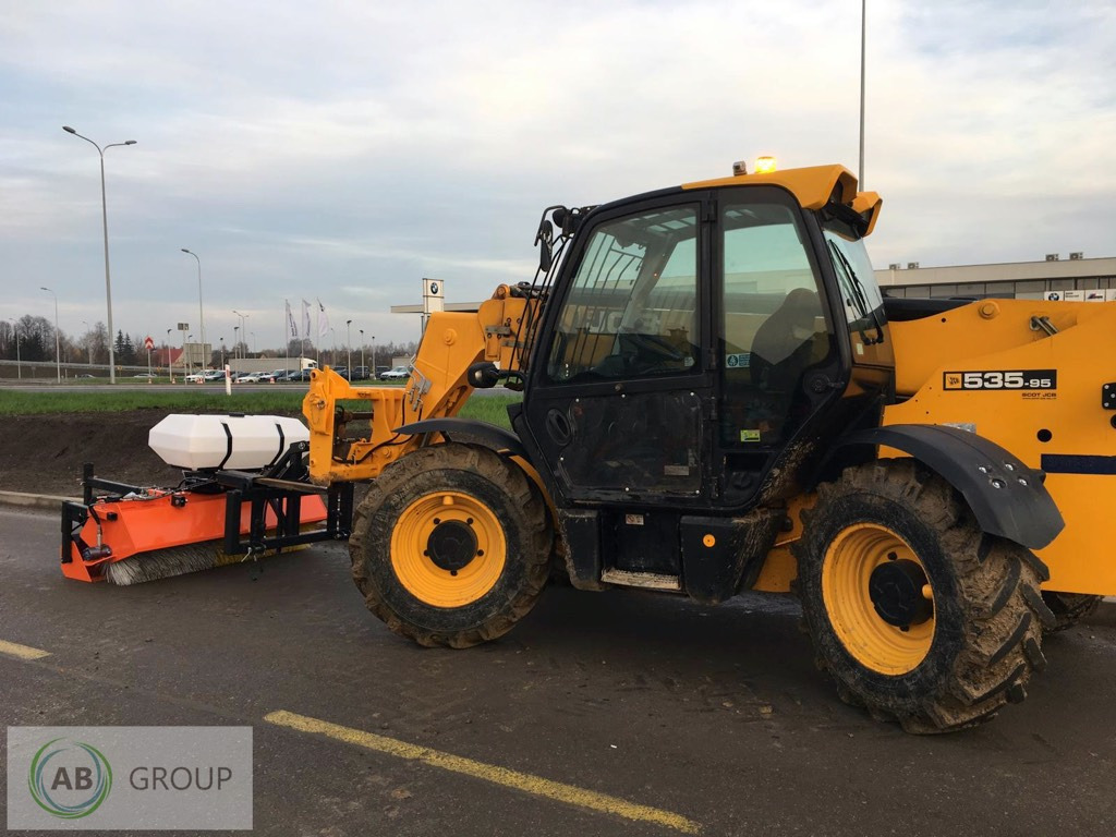 Metal-Technik sweeper 1,8m - Brosse pour Véhicule de voirie/ Spécial: photos 2 Metal-Technik sweeper 1,8m - Brosse pour Véhicule de voirie/ Spécial: photos 2