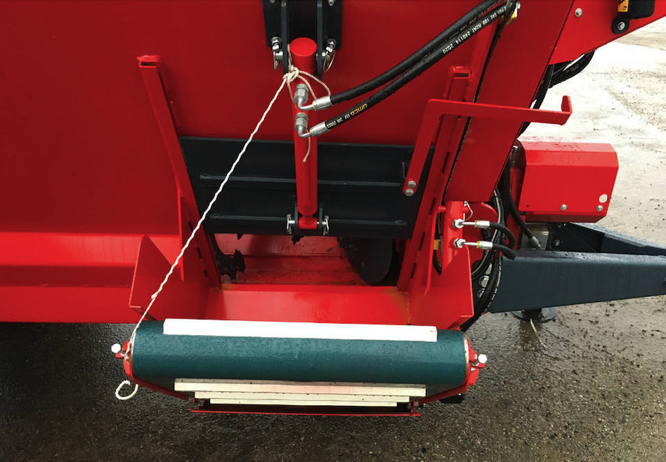 Poziomy wóz paszowy Fimaks FMH I 6m3 - Mélangeuse: photos 4 Poziomy wóz paszowy Fimaks FMH I 6m3 - Mélangeuse: photos 4