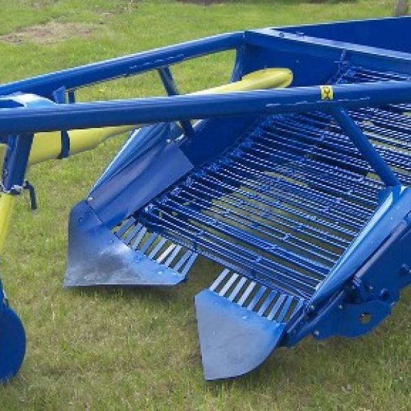 Rolmet semi-mounted 2-row potato digger Z609/02 - Arracheuse de pommes de terre: photos 1 Rolmet semi-mounted 2-row potato digger Z609/02 - Arracheuse de pommes de terre: photos 1