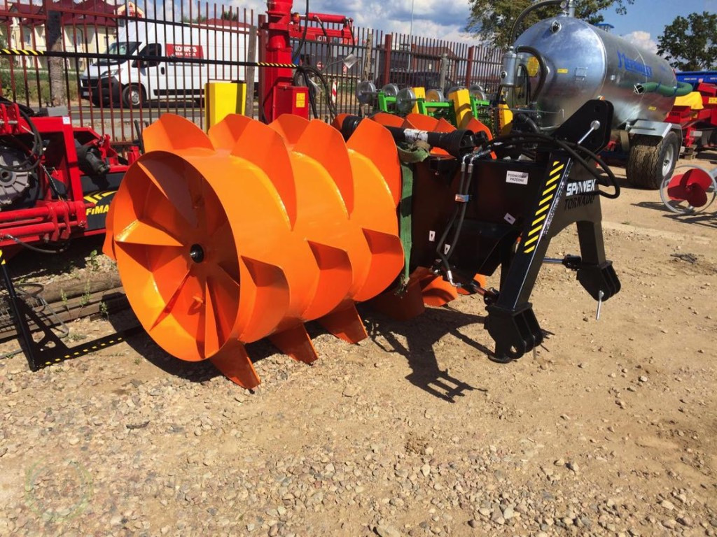 Spawex silage roller Tornado - Matériel de fenaison: photos 2 Spawex silage roller Tornado - Matériel de fenaison: photos 2